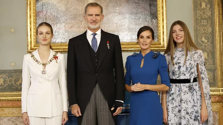 PRINCESS LEONOR GETS THE CARLOS III NECKLACE
