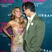 Blake Lively schittert in 'Britney Spears-jurk' op première It Ends With Us