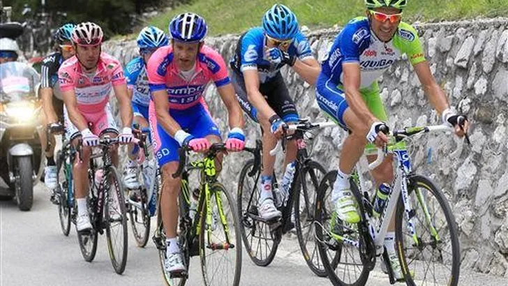 GIRO VANDAAG: Mythische cols op het menu