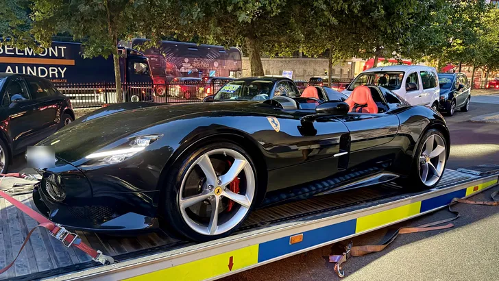 Politieagent krijgt na inbeslagname de kans om in deze auto van 4,3 miljoen te rijden