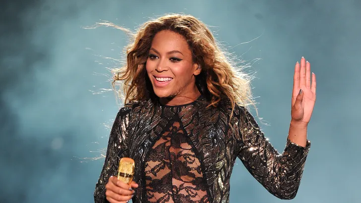 Beyoncé gaat samenwerken met dit iconische kledingmerk 