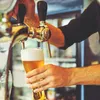 In de categorie 'bijzondere drankjes': bier gebrouwen met menselijke urine