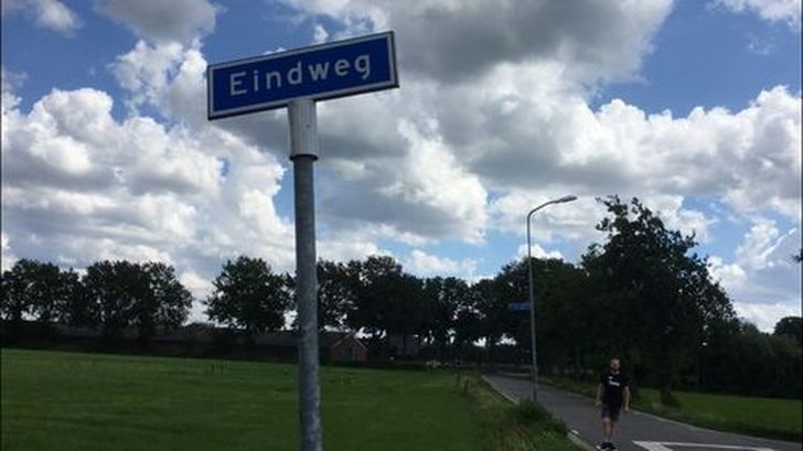 Jan de Plaatsnaam Man is terug met prachtige nieuwe foto's bij