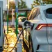 Deze batterij laat elektrische auto's 2900 kilometer rijden na 5 minuten laden