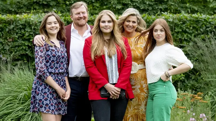 Vertrekken de Oranjes vanmiddag naar Griekenland?