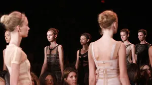 Hérve Léger Runway - bandagejurk
