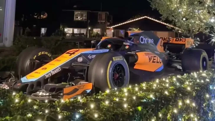 McLaren F1-wagen is beste kerstversiering ooit
