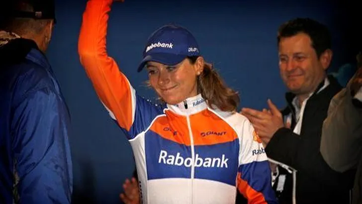Van Vleuten de beste in Hills Classic