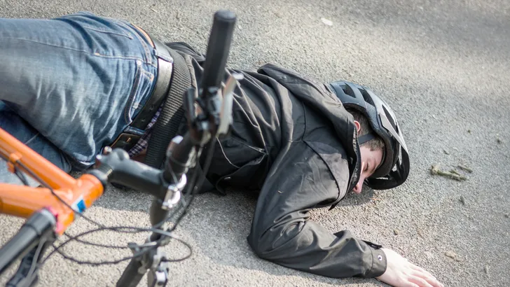 Wordt het delen van beelden van gewonden of doden strafbaar? '1 jaar cel'