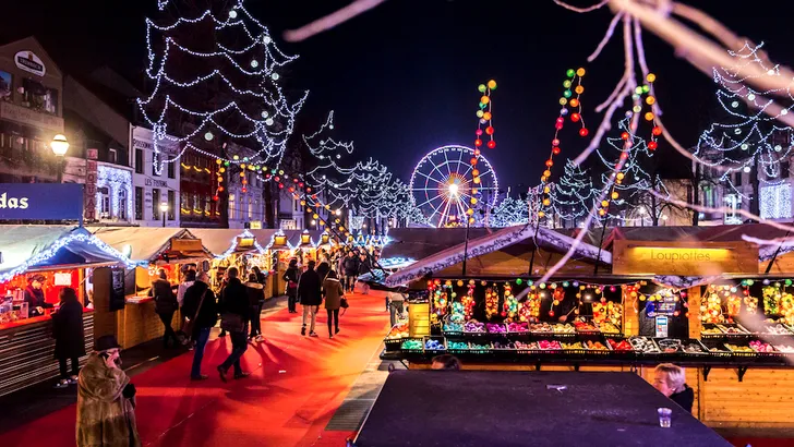 Glühwein en kerstkramen in overvloed: 5 x de leukste kerstmarkten in Europa