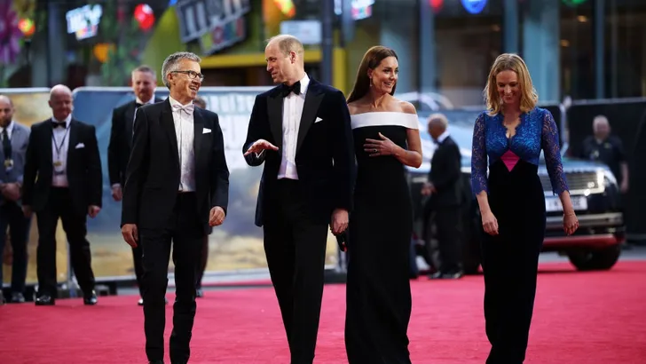 Hertogin Kate: zó glamoureus kan zwartwit zijn  