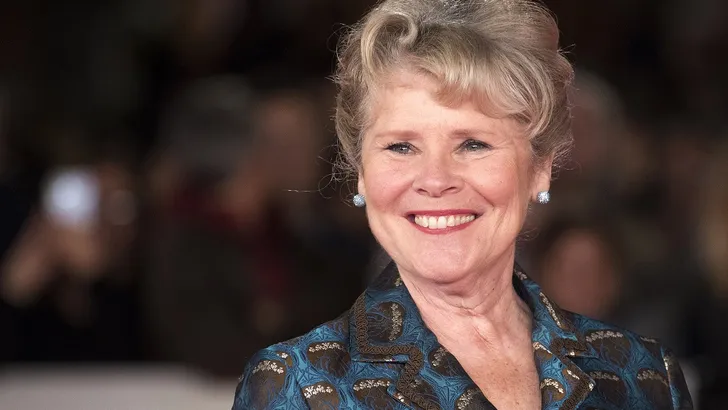 Dít is de Queen in seizoen 5 en 6 van The Crown!