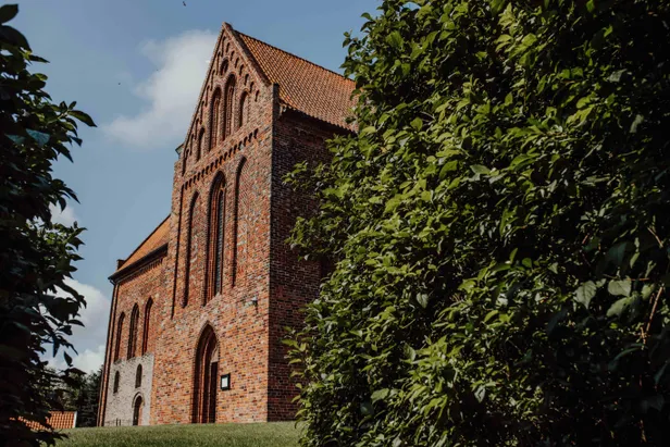 De kerk van Holwierde