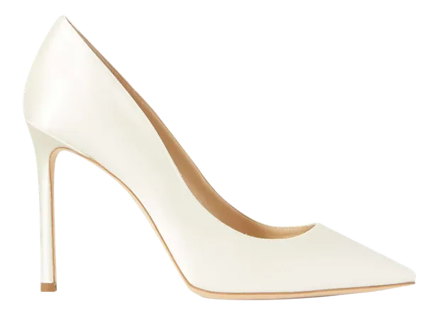 Pumps, €750 Jimmy Choo