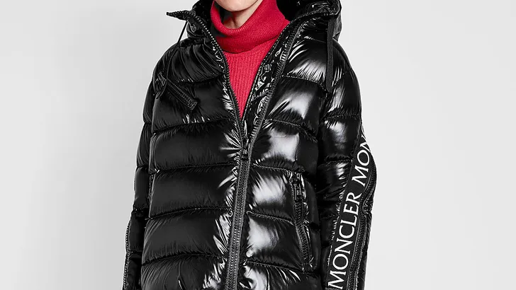 Deze limited edition puffer jacket móet je hebben
