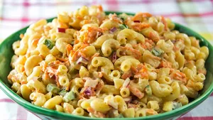 Macaronisalade