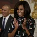 Zien: Michelle Obama swingt de pan uit bij Beyoncé