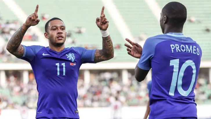 Voetballer Memphis Depay gaat trouwen