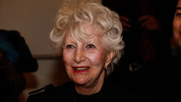 Actrice en cabaretière Adèle Bloemendaal (84) overleden