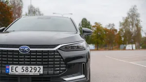 De eerste lichting Chinese occasions komt op de markt en handelaren zitten met de handen in het haar: 'Onverkoopbaar'