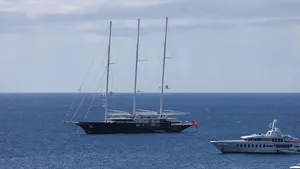 Jeff Bezos transformeert zijn superjacht van 500 miljoen dollar tot varend laboratorium voor oceaanonderzoek