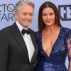 Catherine Zeta-Jones deelt geheim achter 20-jarig huwelijk: 'Het is normaal dat een relatie ups en downs heeft'