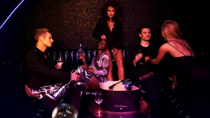 XMAS Slumberparty max fox