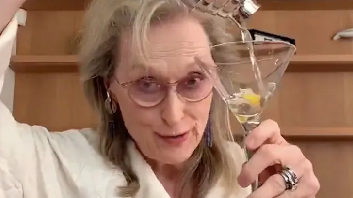 Hilarisch: Meryl Streep Quarantini't er op los!