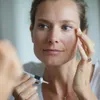 Bye donkere kringen: ontdek dé color corrector voor een stralende blik | Elegance