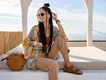 Ga je naar Bali, de Filipijnen, of een andere tropische bestemming? Voorkom zweetvlekken en fashion blunders met Grazia's inpakgids voor de tropen.