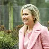 Fashion twins: Máxima en Rania in matchende roze outfits | Beau Monde