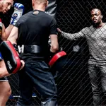 Melvin Manhoef: 'Ik wil kickboksen het podium geven dat het verdient'