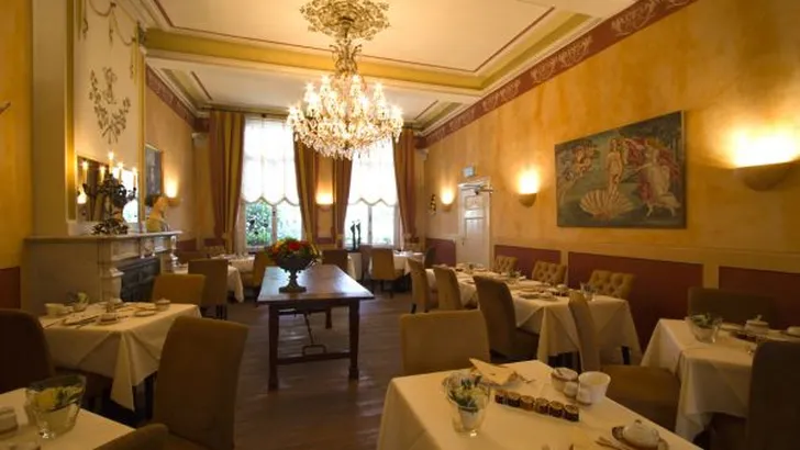 NOUVEAU-ARRANGEMENT: HOTEL BOTTICELLI IN MAASTRICHT
