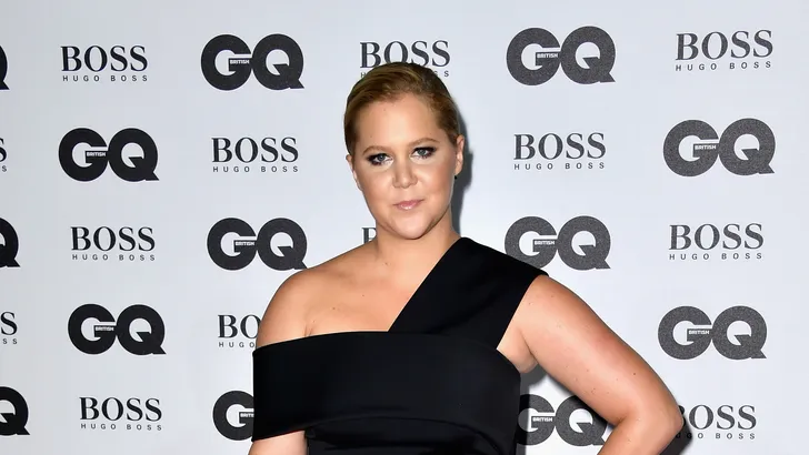 Amy Schumer geeft briljant antwoord op de vraag wat ze draagt