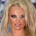 Pamela Anderson onherkenbaar na dramatische make-under