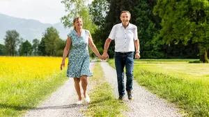 Spieren trainen met wandelen: de 5 spiergroepen die je onbewust aan het werk zet (én hoe je ze met één trucje nóg sterker maakt)