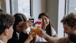 Het placebo-pilsje: waarom je brein óók blij wordt van een 0.0tje