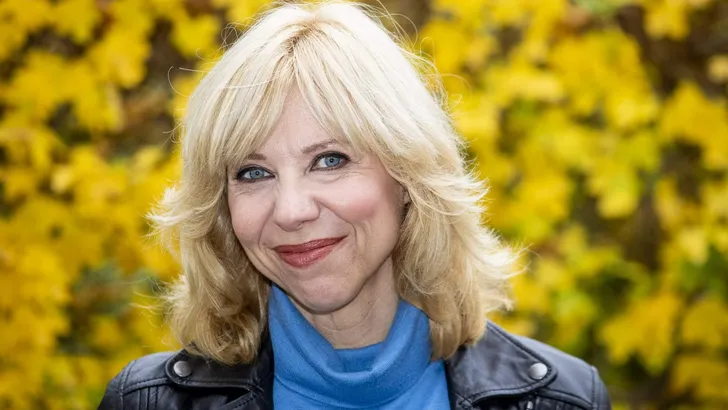 Claudia de Breij presenteert haar boek Amalia