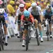 Caleb Ewan wordt nipt geklopt door Jasper Philipsen in de Tour van 2023