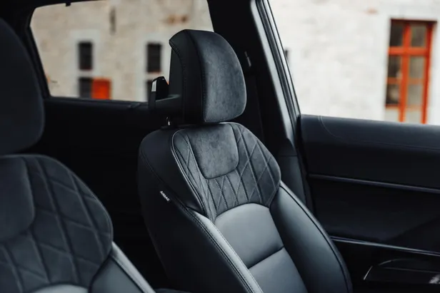 KGM Actyon Hybrid Interieur