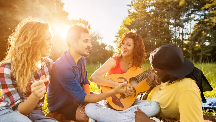Gek op muziek? Vier het leven met live-artiesten