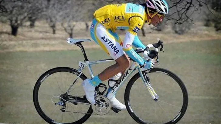Beleef Contador's lange autoreis naar Luik