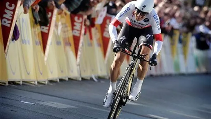 Kwiatkowski snelt naar gele trui in Parijs-Nice (VIDEO)