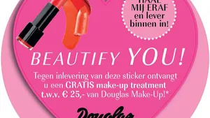 VALENTIJNSDAGETALAGE BIJ DOUGLAS