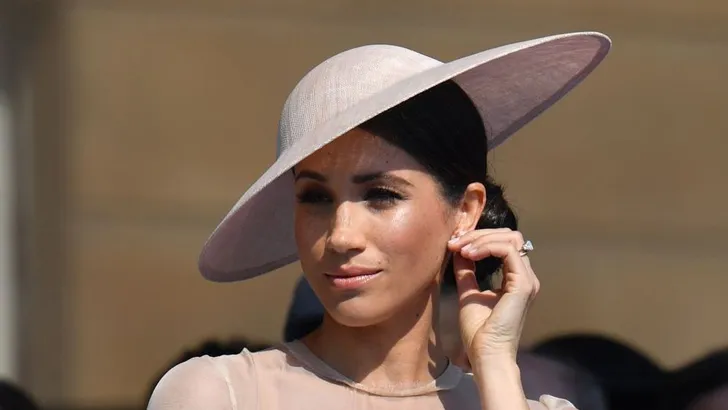 Fashion: hertogin Meghan's evolutie in nude
