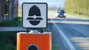 Deze nieuwe Italiaanse flitser betrapt bestuurders op een overtreding die bijna iedereen maakt