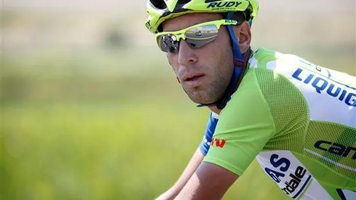 Nibali steviger aan leiding na ritwinst in Padania