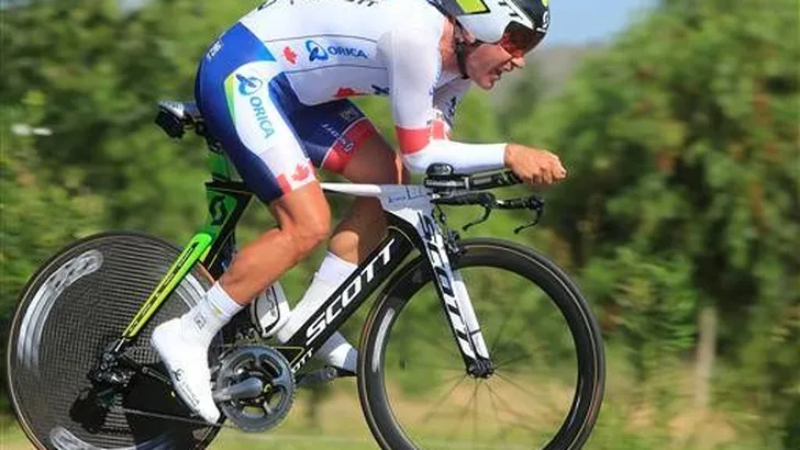Tuft wint de tijdrit in San Luis, Kwiatkowski leidt