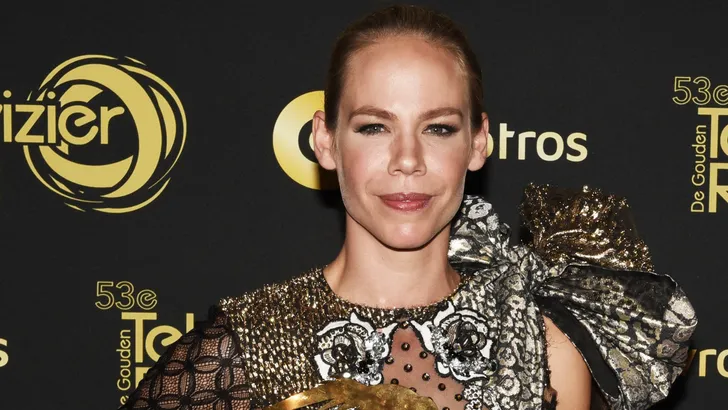 Nicolette Kluijver deelt foto van litteken na ziekte