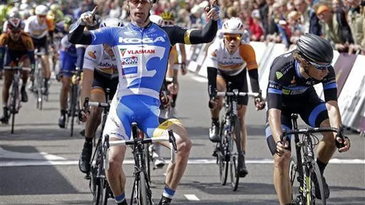 Stroetinga sprint naar ritwinst in Olympia's Tour